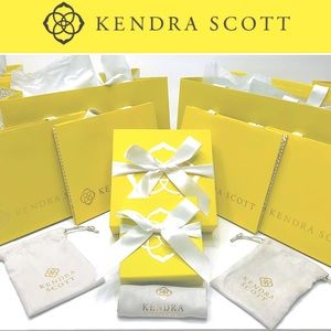 🔥SOLD🔥Kendra Gift Bags & Boxes & Pouches